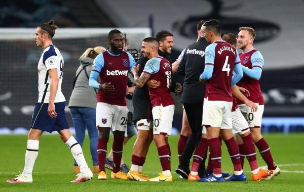 意媒：年薪300万欧的麦肯尼希望涨薪续约，但尤文不愿意接受（意媒：麦肯尼年薪300万欧欲加薪续约，尤文不愿答应）